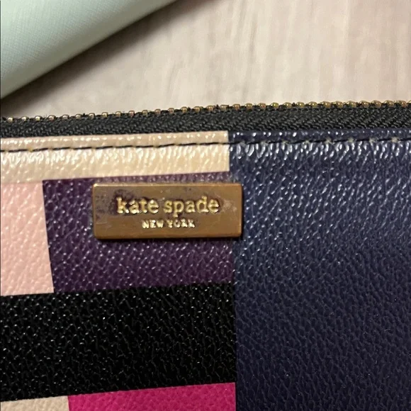 kate spade Colorblock Zip Wallet in Mint, Pink & Navy - Picture 7 of 10